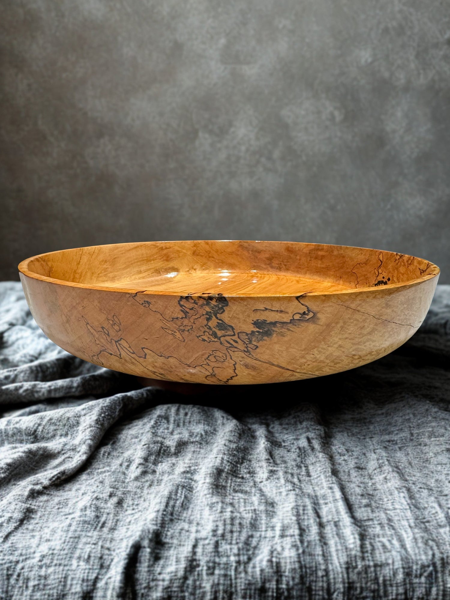 16-20” Bowls And Platters